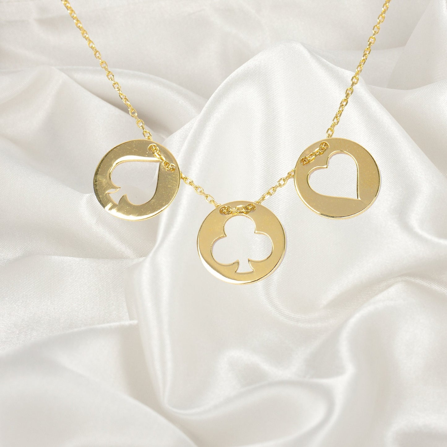 Solitaire Necklace, Clover Necklace, 14K Solitaire Pendant Necklace, Silver Gift for Her, Valentines Day Gift for her, Love Jewelry