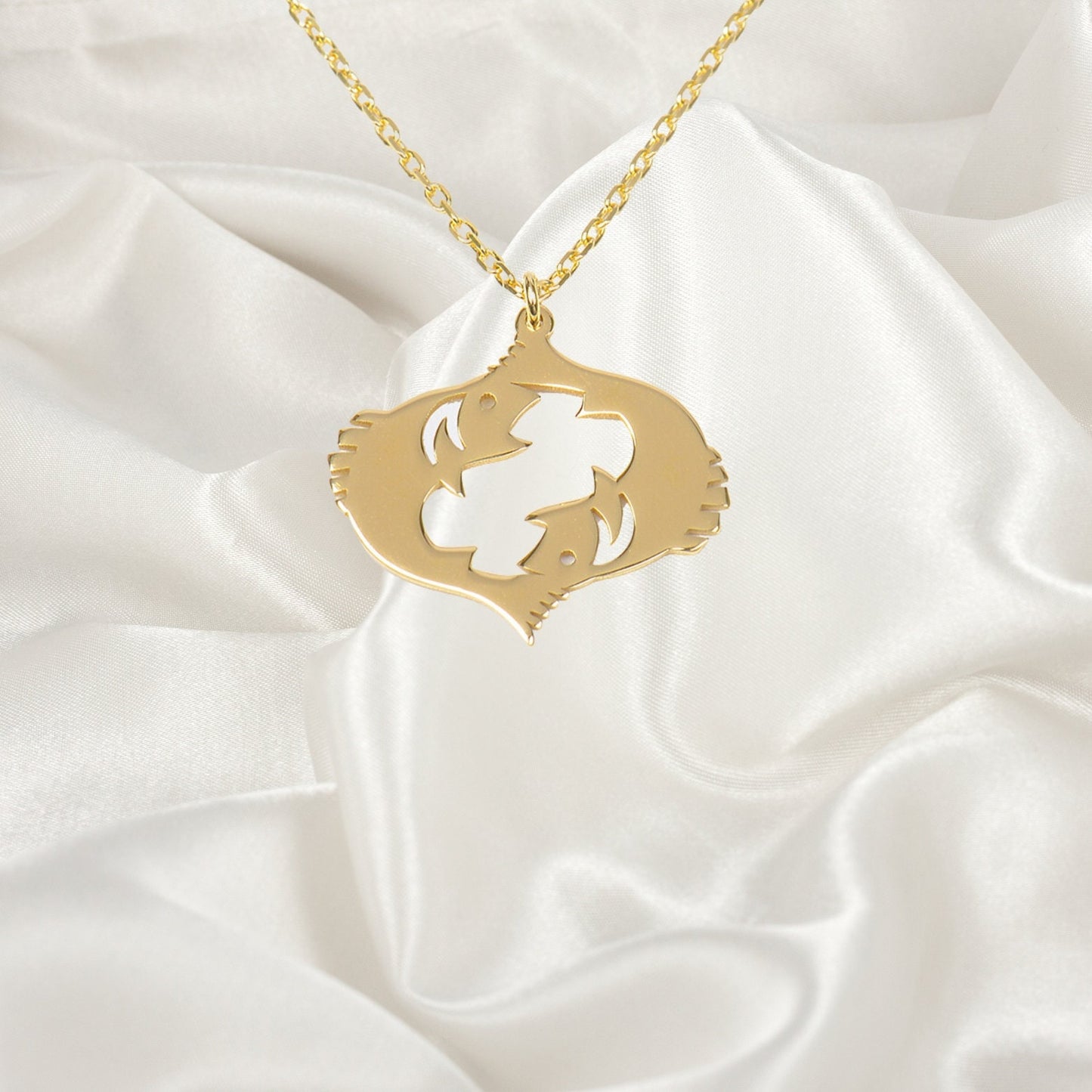 Pisces Necklace, Pisces Jewelry, Minimalist Pisces Necklace, Zodiac Necklace, Astrology Birthday Gift for Her, Birthday Gift for Mom