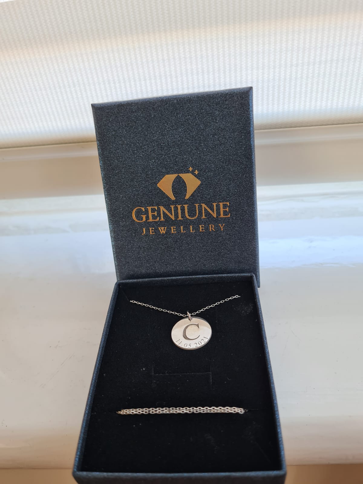 Custom Initial Date Disc Necklace, Valentine's Day, Initial necklace, Mama Necklace, Minimalist