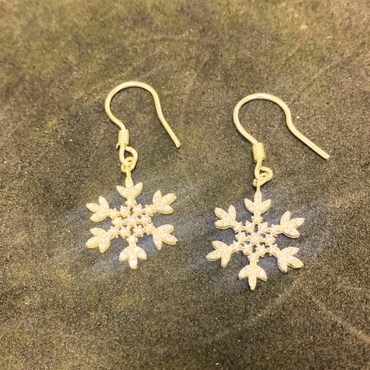 Silver Snowflake Earrings, Christmas Earrings, Winter Earrings, Dangle Snowflake Earrings, Christmas Jewellery, Christmas Jewelry for mother