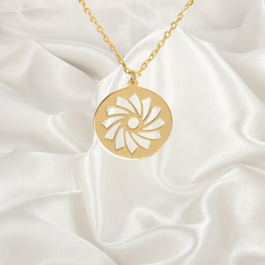 Lotus Necklace, Lotus Flower Jewellery, Flower Necklace for Woman, Plant Lover Necklace, Mandala Lotus Pendant, St Patrick Day's Gift
