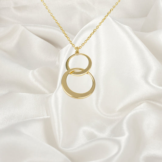 Interlocking Circle Necklace, Minimalist Friendship Pendant, Gift for Valentine, Eternity Rings Jewelry, Dainty Necklace Gifts for Women