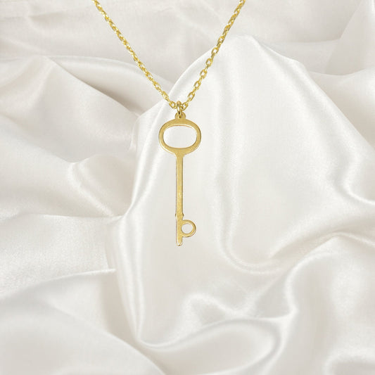 Key Necklace, Key Pendant Necklace, Minimalist Key Pendant, Everyday Necklace, Gift For Her, gift for valentine, Key jewelry, key pendant